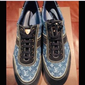 Authentic Louis Vuitton Blue monogram sneakers